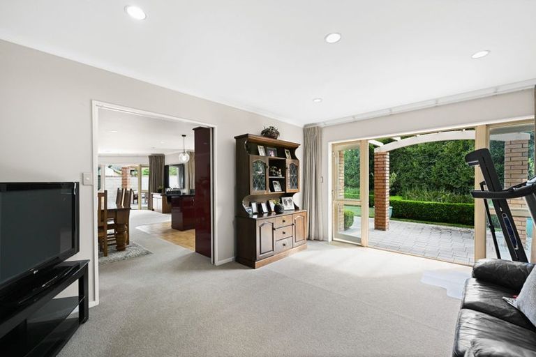 Photo of property in 1 Flora Way, Rototuna, Hamilton, 3210