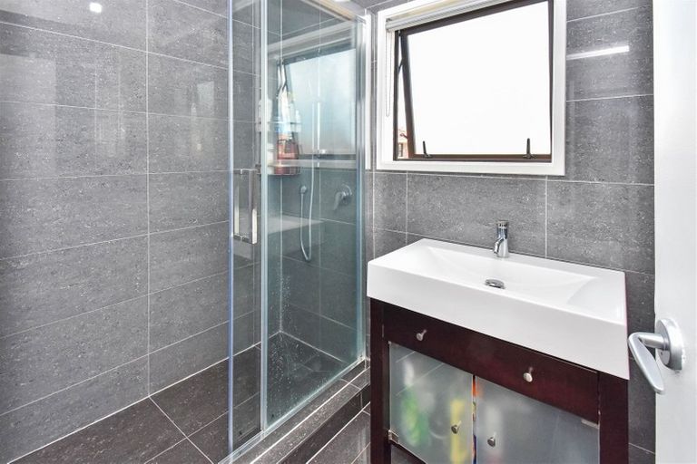 Photo of property in 2/104 Tui Road, Papatoetoe, Auckland, 2025