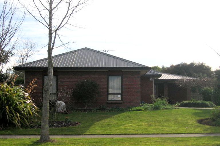 Photo of property in 5 Spinnaker Drive, Flagstaff, Hamilton, 3210