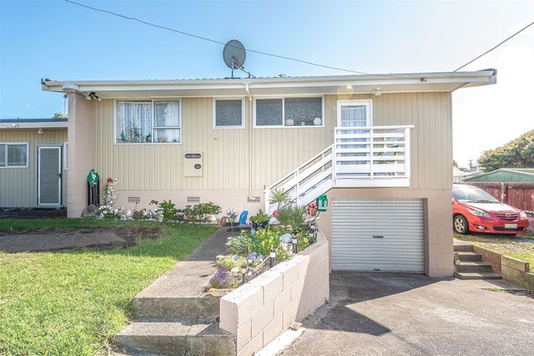 Photo of property in 75a Matai Street, Castlecliff, Whanganui, 4501