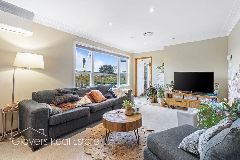 Photo of property in 62 Kopiko Road, Titirangi, Auckland, 0604