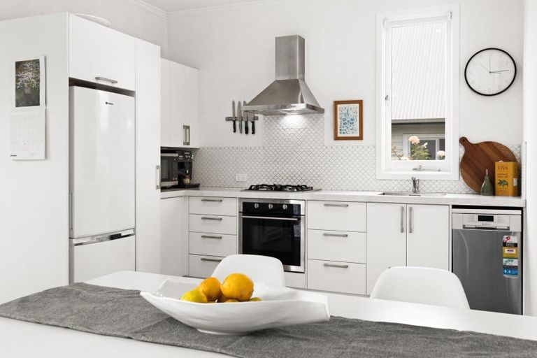 Photo of property in 305 Riverslea Road North, Parkvale, Hastings, 4122