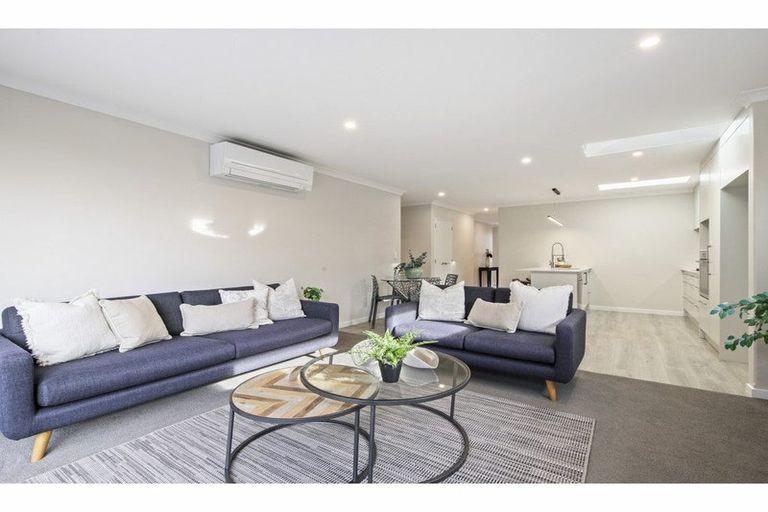 Photo of property in 16 Horoeka Street, Avonhead, Christchurch, 8042