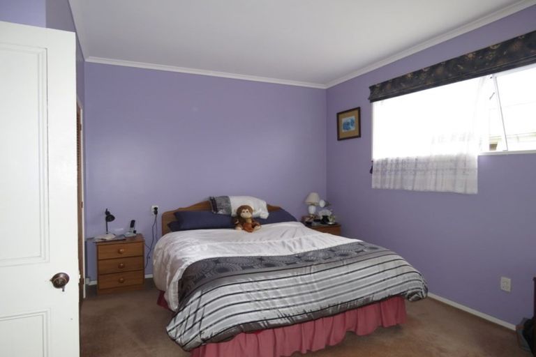 Photo of property in 46 Romilly Street, Westport, 7825