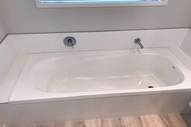 Photo of property in 8b Te Wharo Drive, Papamoa, 3118