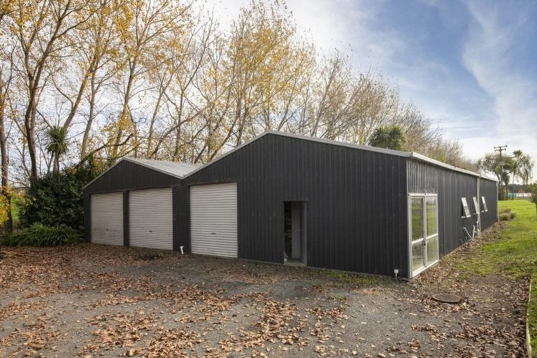 Photo of property in 726 State Highway 16, Kumeu, Waimauku, 0883