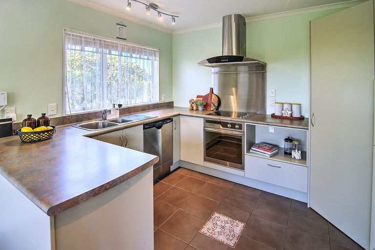 Photo of property in Holdsworth Villas, 70/2 William Donald Drive, Solway, Masterton, 5810