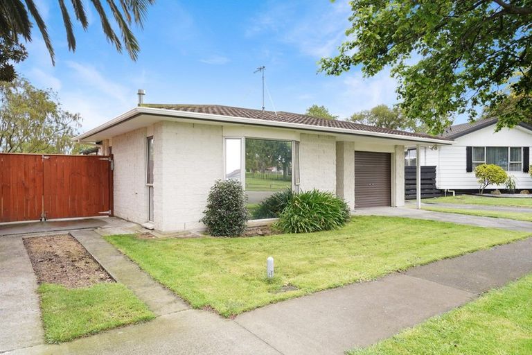 Photo of property in 185 Amberley Avenue, Highbury, Palmerston North, 4412