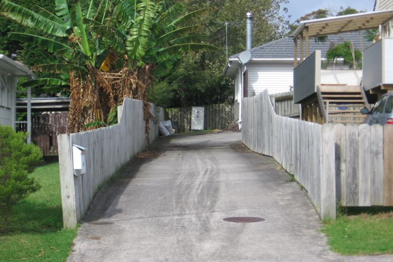 Photo of property in 17a Blacklock Avenue, Henderson, Auckland, 0612