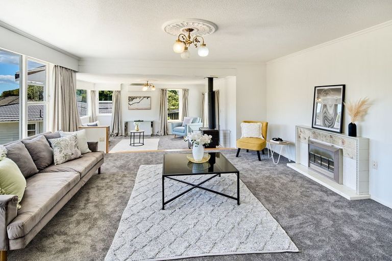 Photo of property in 37 Pembroke Street, Tawa, Wellington, 5028