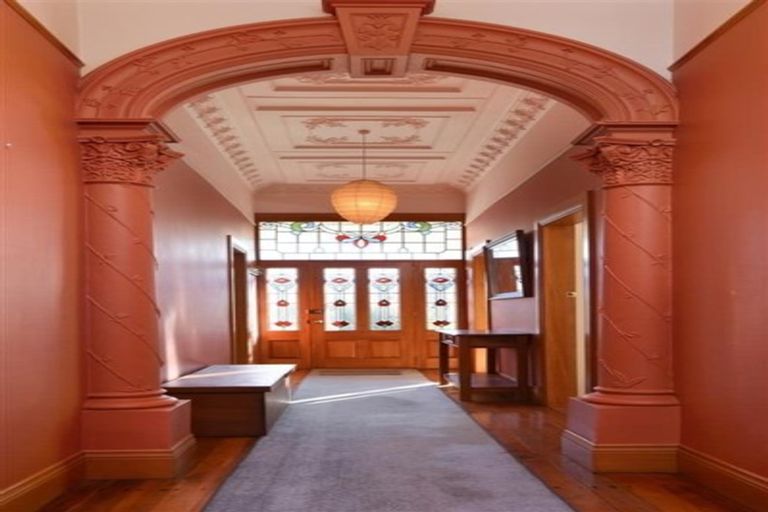 Photo of property in 28 Coughtrey Street, Saint Clair, Dunedin, 9012