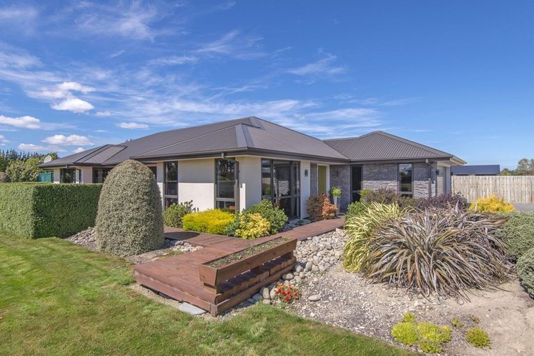 Photo of property in 26 Newbrook Terrace, Darfield, 7510