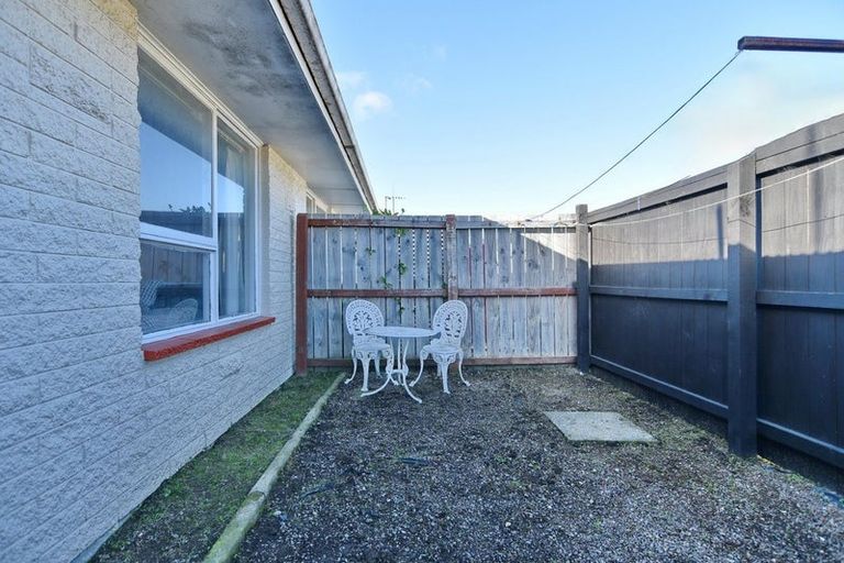 Photo of property in 1/22 Longfellow Street, Sydenham, Christchurch, 8023