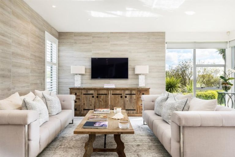 Photo of property in 7 Imperial Place, Flat Bush, Auckland, 2019