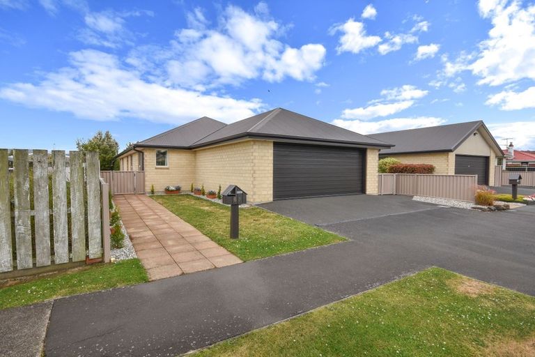 Photo of property in 61b Argyle Street, Mosgiel, 9024