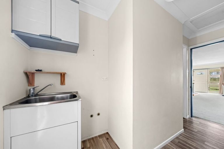 Photo of property in 55 Matarikoriko Road, Brixton, Waitara, 4382