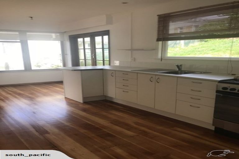 Photo of property in 143 Maupuia Road, Miramar, Wellington, 6022