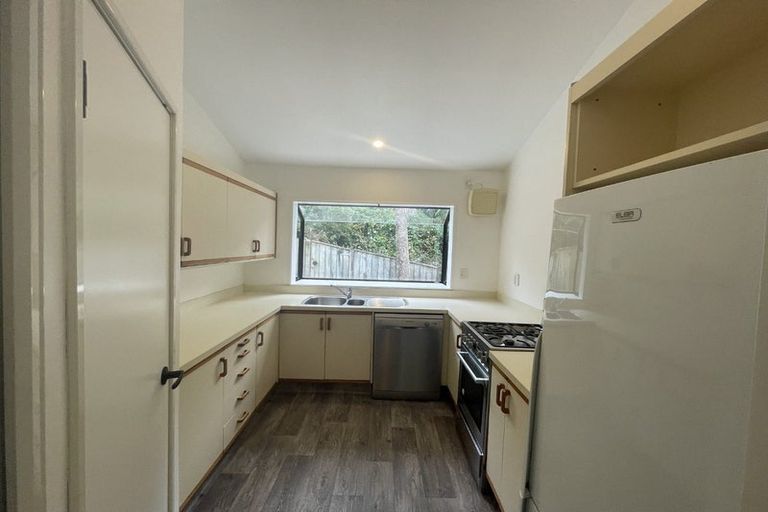 Photo of property in 6/44 Allington Road, Karori, Wellington, 6012