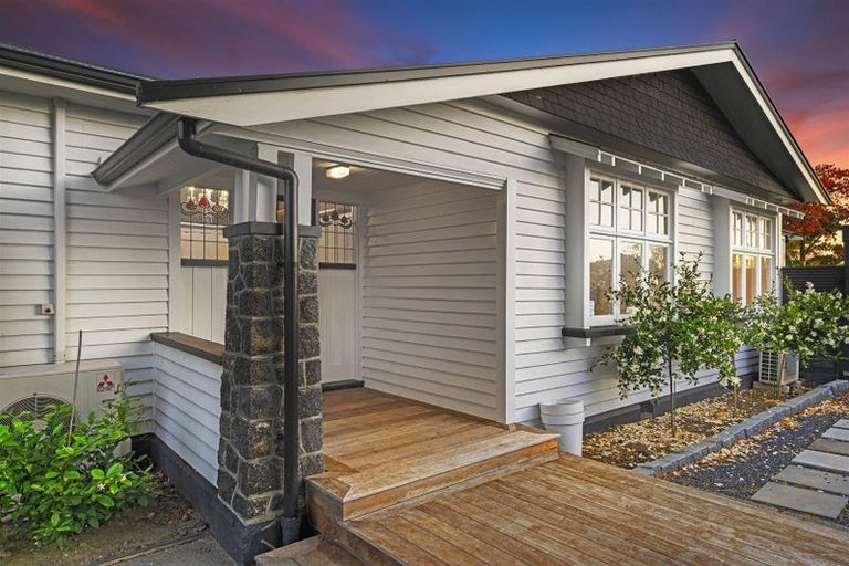 Photo of property in 68 Blighs Road, Strowan, Christchurch, 8052