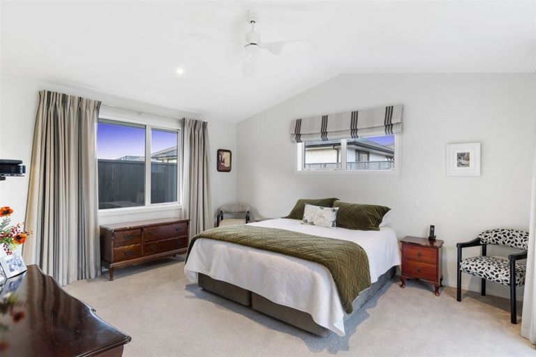 Photo of property in 10 Tuaia Street, Pyes Pa, Tauranga, 3112