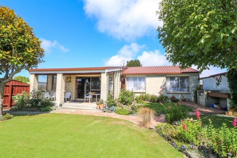Photo of property in 22b Avenue Road, West End, Timaru, 7910