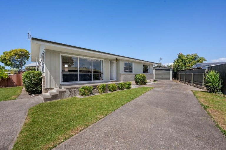 Photo of property in 27 Southwark Avenue, Tamatea, Napier, 4112