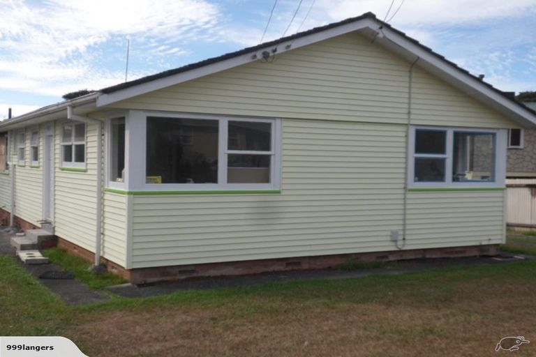 Photo of property in 54 Glen Marine Parade, Glendene, Auckland, 0602