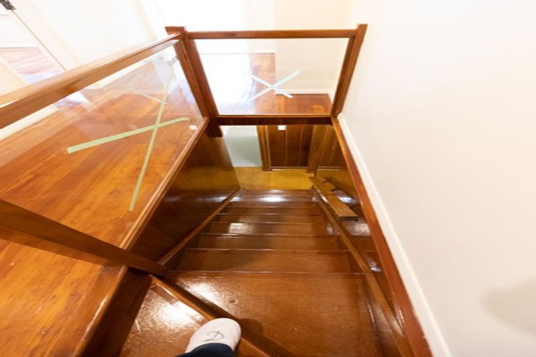 Photo of property in 64 Helston Road, Paparangi, Wellington, 6037