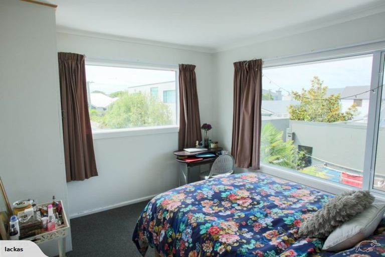 Photo of property in 4/92 Office Road, Merivale, Christchurch, 8014