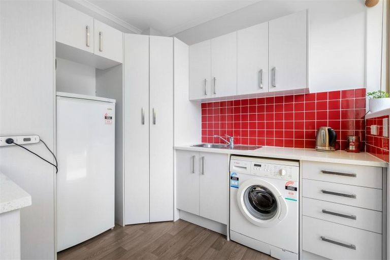 Photo of property in 18 Murray Way, Waimauku, 0812