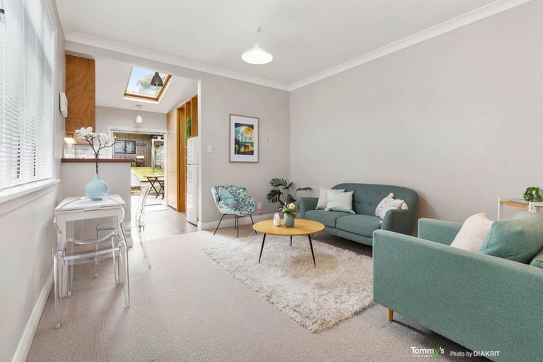 Photo of property in 186 Aro Street, Aro Valley, Wellington, 6021