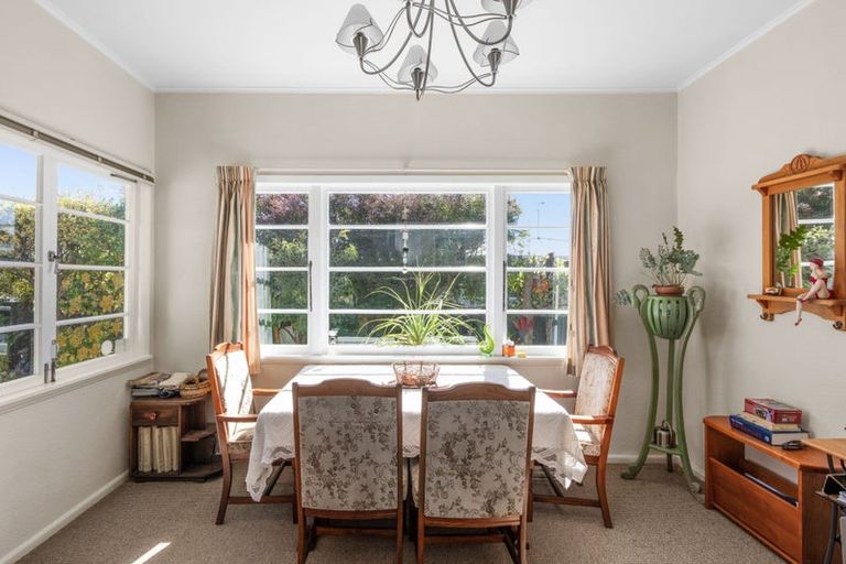 Photo of property in 6 Ypres Street, Greenmeadows, Napier, 4112