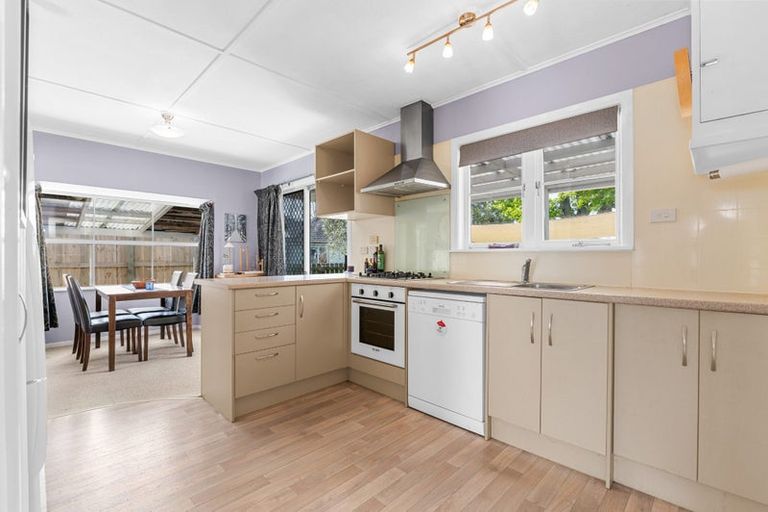 Photo of property in 28 Portal Crescent, Beerescourt, Hamilton, 3200