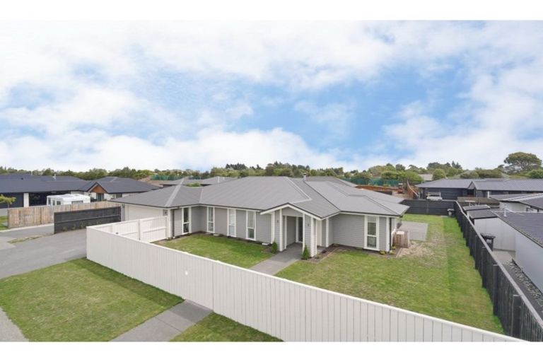 Photo of property in 87 Bayliss Drive, Kaiapoi, 7630