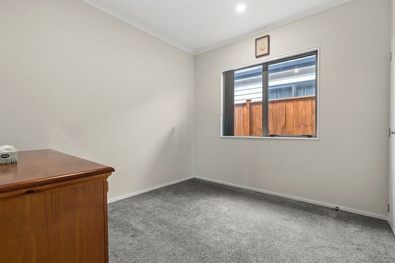 Photo of property in 26 Softwood Avenue, Takanini, 2110
