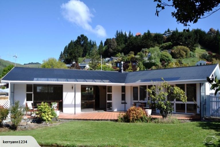 Photo of property in 12 Gunns Crescent, Cashmere, Christchurch, 8022