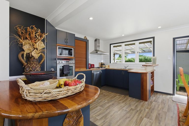 Photo of property in 1 Coronation Road, Morrinsville, 3300