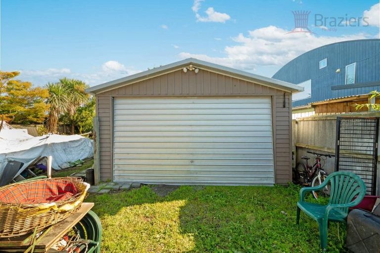 Photo of property in 65 North Parade, Richmond, Christchurch, 8013