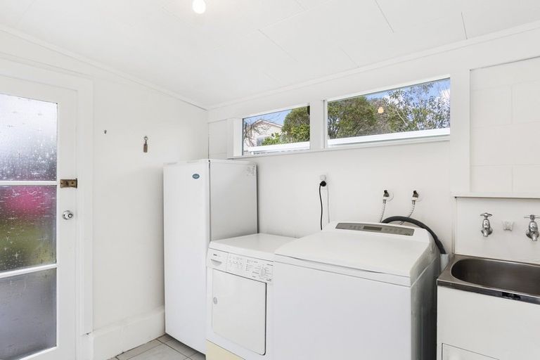 Photo of property in 32a Simpson Road, Papamoa Beach, Papamoa, 3118