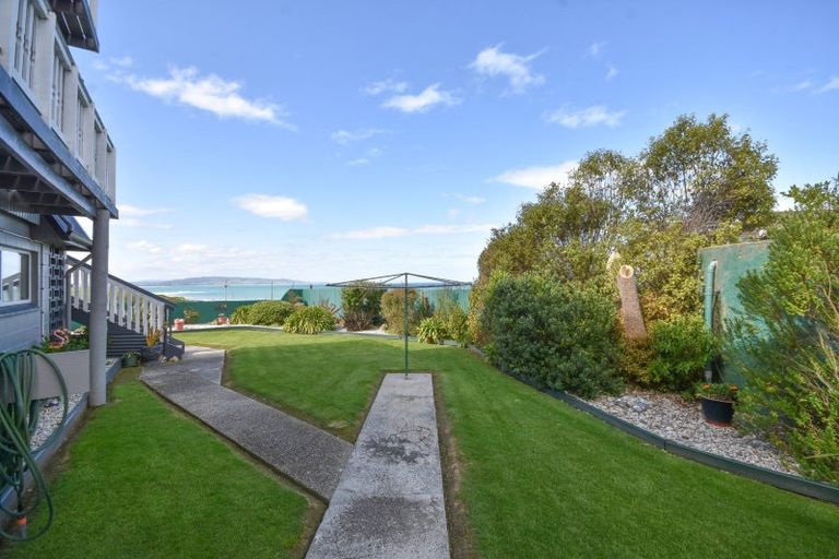 Photo of property in 10 Rimu Street, Kaka Point, Balclutha, 9271