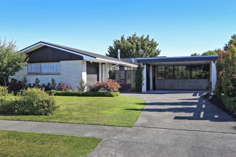 Photo of property in 55 Upham Crescent, Taradale, Napier, 4112
