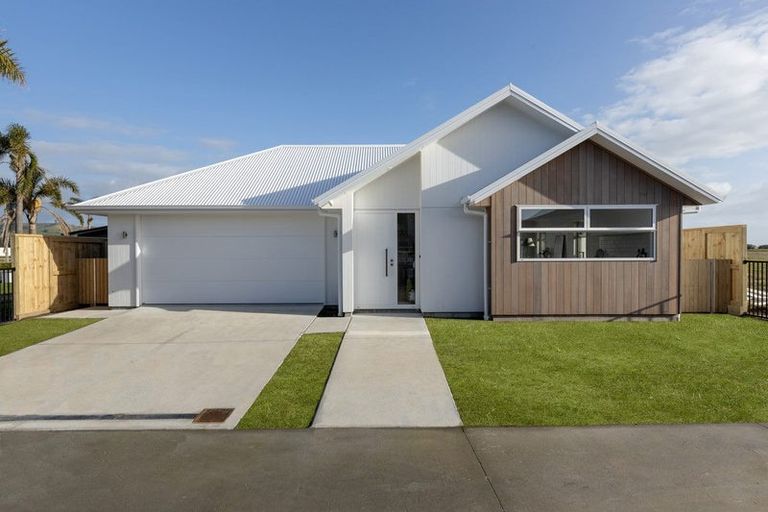 Photo of property in 3 Entelea Close, Papamoa Beach, Papamoa, 3118