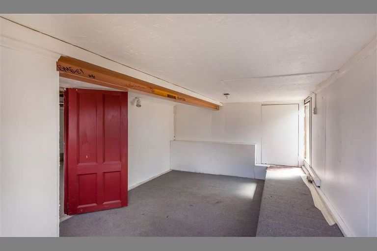 Photo of property in 51 Triangle Road, Massey, Auckland, 0614