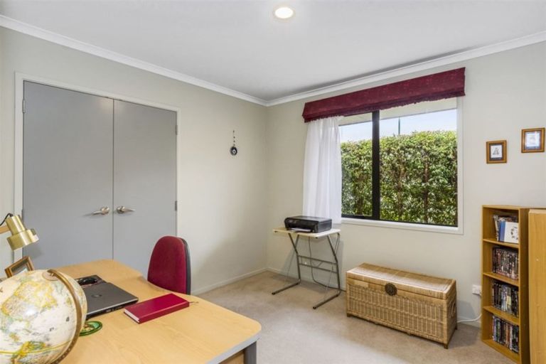 Photo of property in 2 Wakefield Drive, Bethlehem, Tauranga, 3110