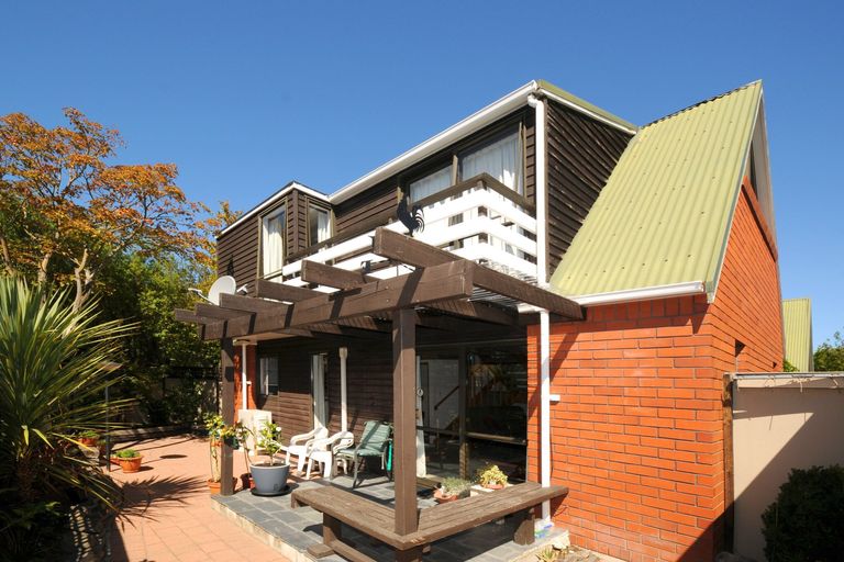 Photo of property in 7/2 Rehua Lane, St Albans, Christchurch, 8014