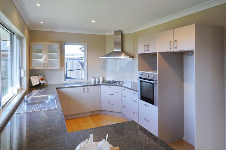 Photo of property in 5 Corsican Grove, Parklands, Christchurch, 8083