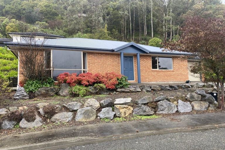 Photo of property in 49 Brunner Street, Nelson South, Nelson, 7010
