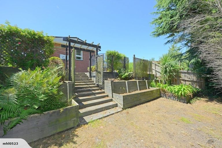 Photo of property in 25 Sevenoaks Drive, Bryndwr, Christchurch, 8053