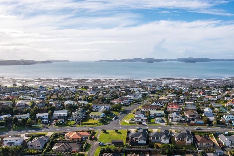 Photo of property in 11 Hewson Drive, Snells Beach, 0920