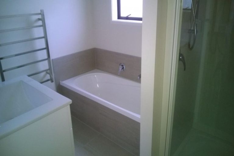 Photo of property in 11 Koko Mews, Mangere Bridge, Auckland, 2022